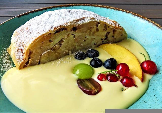 Crème anglaise et strudel